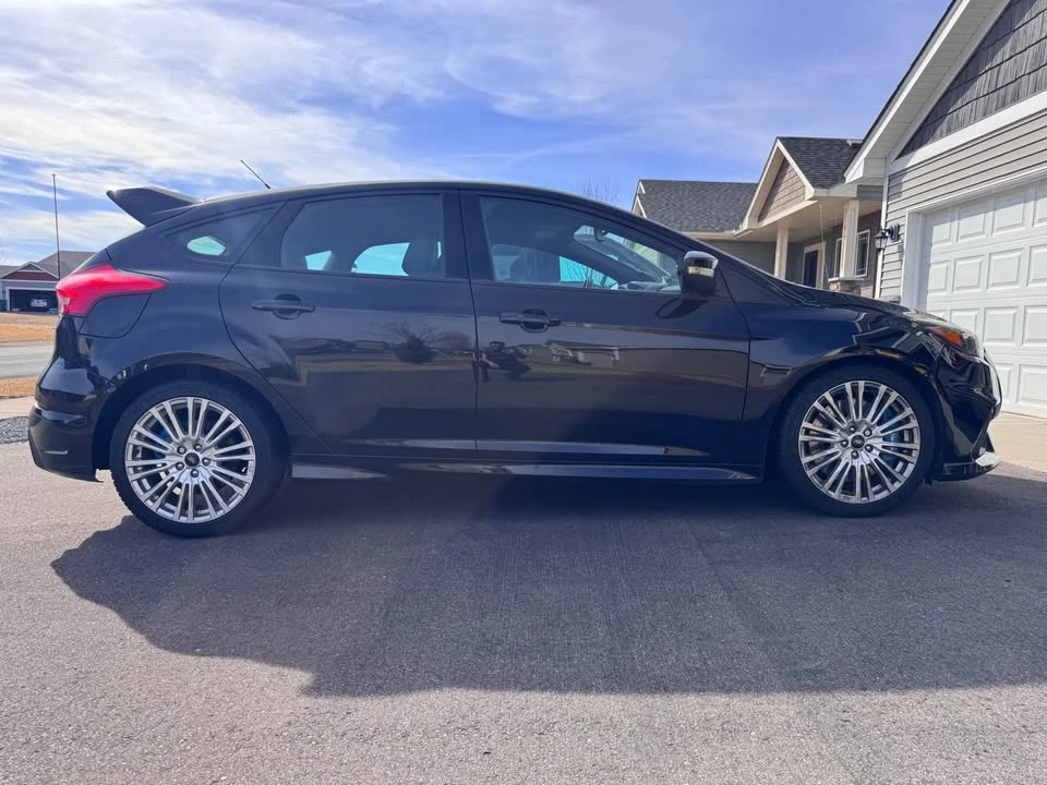 2017 Ford Focus RS 3rd Gen - Image 2 of 6
