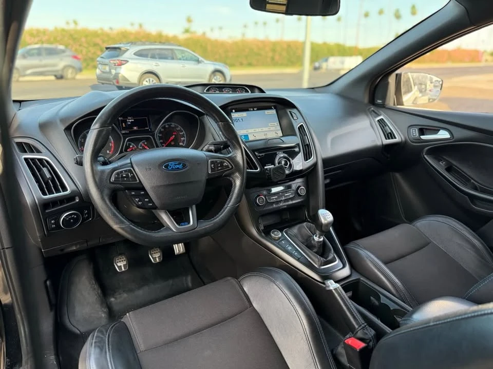 2017 Ford Focus RS 3rd Gen - Image 15 of 18