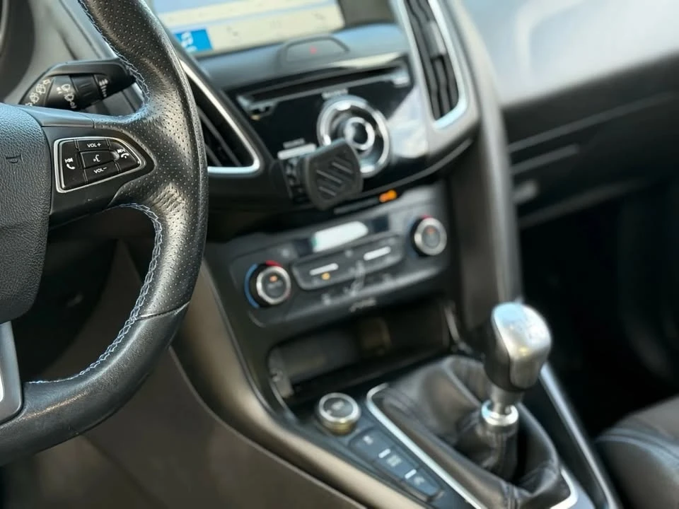 2017 Ford Focus RS 3rd Gen - Image 17 of 18