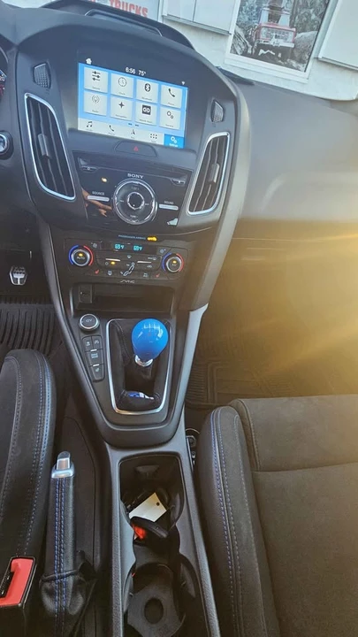 2017 Ford Focus RS 3rd Gen - Image 17 of 20