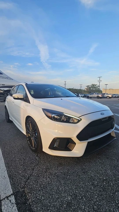 2017 Ford Focus RS 3rd Gen - Image 10 of 20