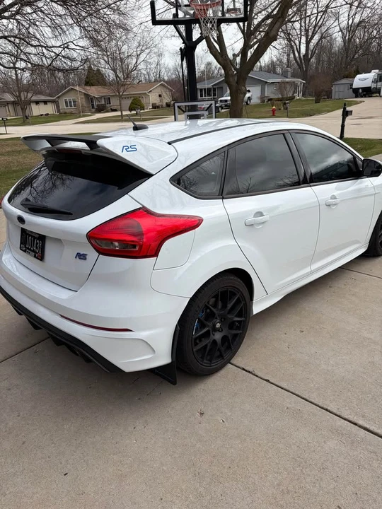 2017 Ford Focus RS 3rd Gen - Image 2 of 16