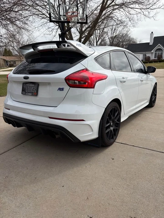 2017 Ford Focus RS 3rd Gen - Image 10 of 16
