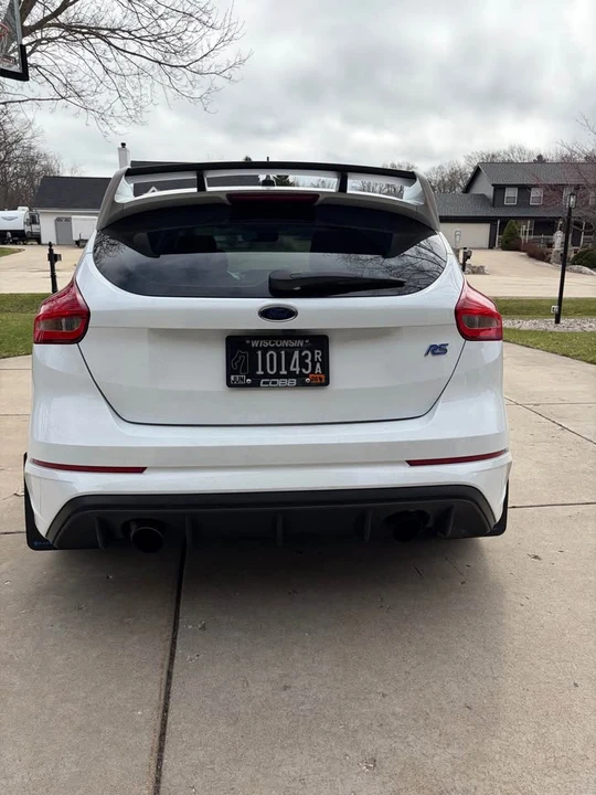 2017 Ford Focus RS 3rd Gen - Image 6 of 16