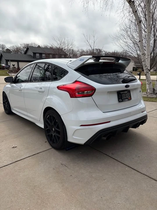 2017 Ford Focus RS 3rd Gen - Image 7 of 16