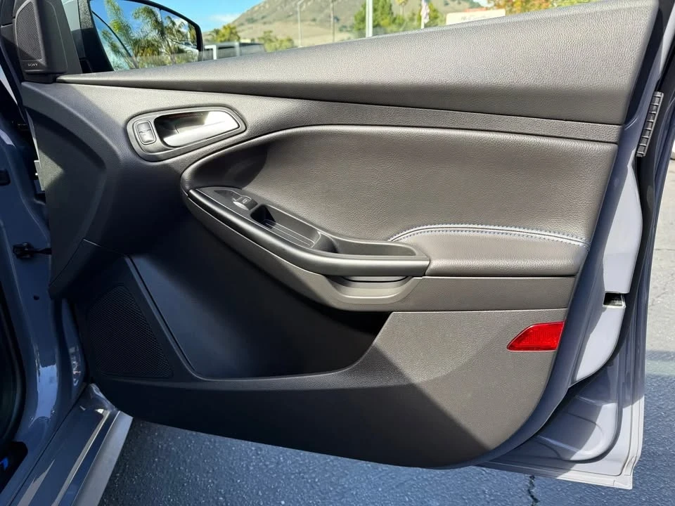 2017 Ford Focus RS 3rd Gen - Image 14 of 20