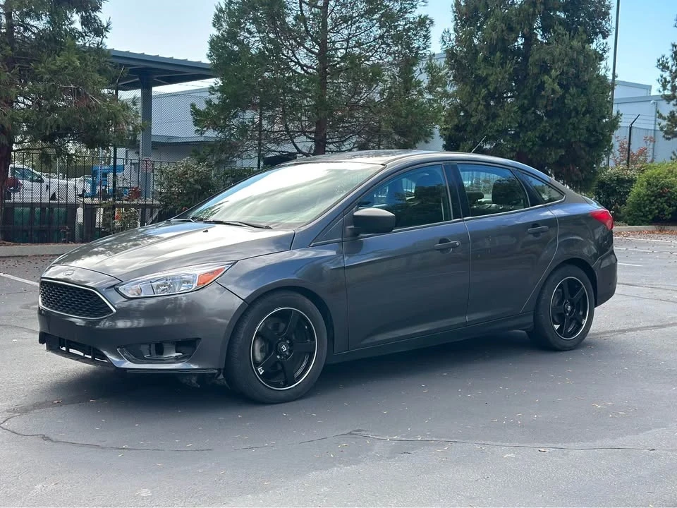 2017 Ford Focus 3rd Gen - Image 2 of 19