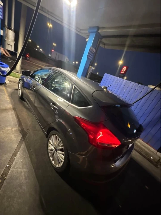 2017 Ford Focus 3rd Gen - Image 5 of 10
