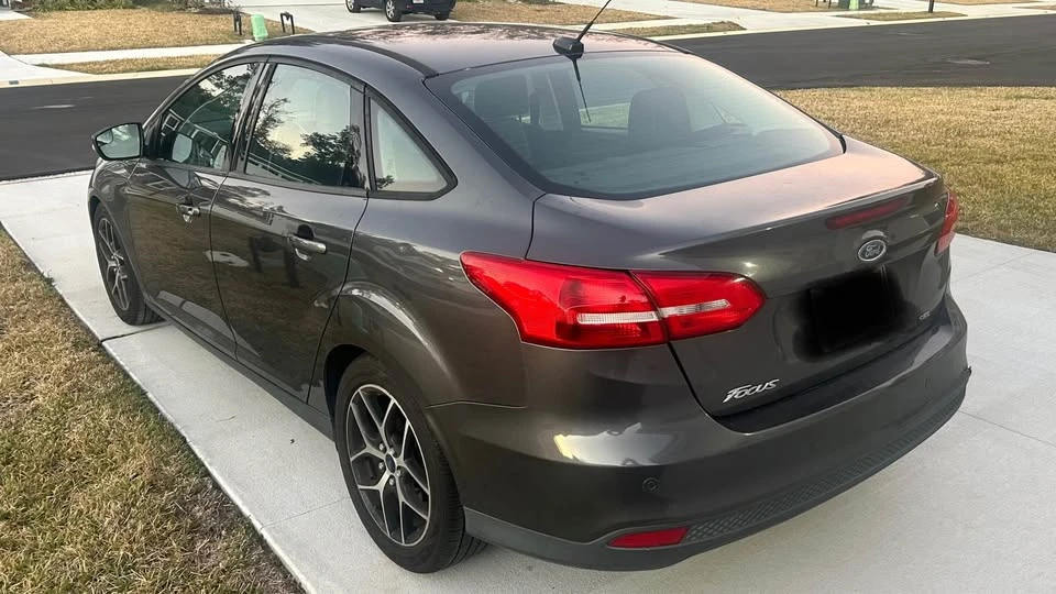 2017 Ford Focus 3rd Gen - Image 6 of 8