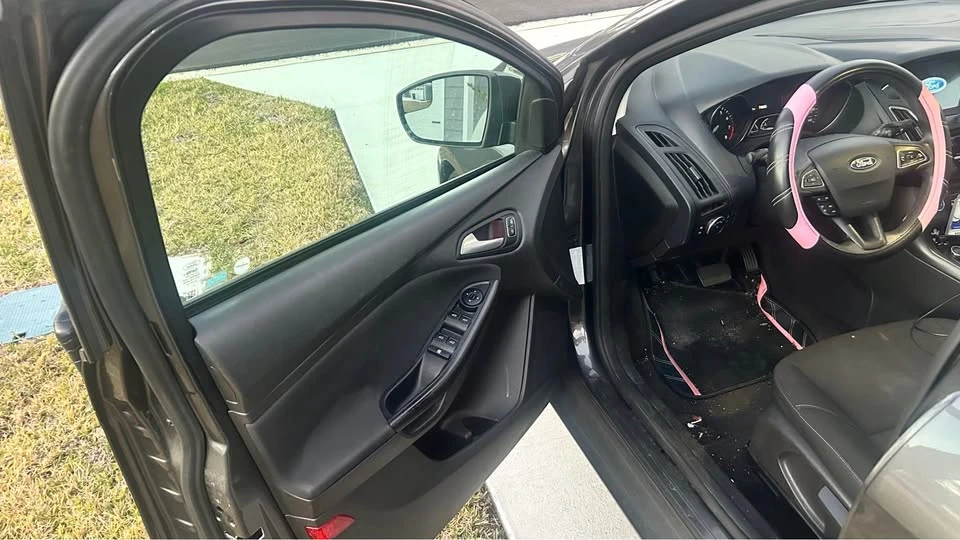 2017 Ford Focus 3rd Gen - Image 4 of 8