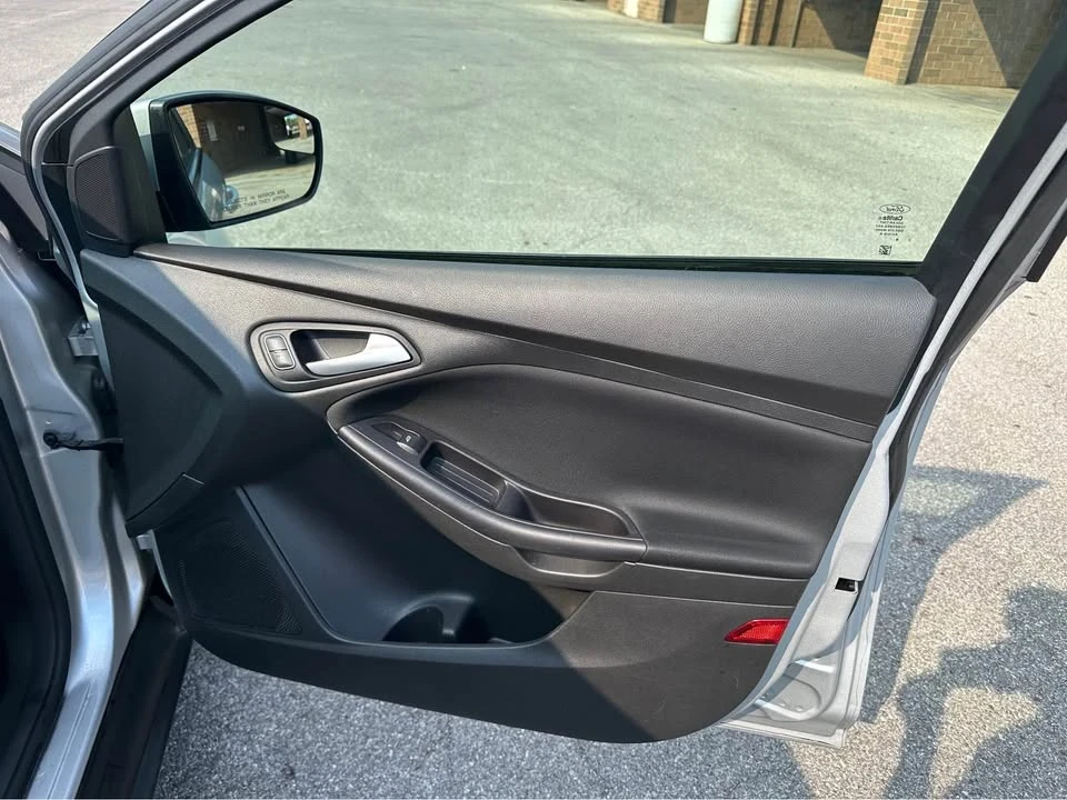 2017 Ford Focus 3rd Gen - Image 11 of 16