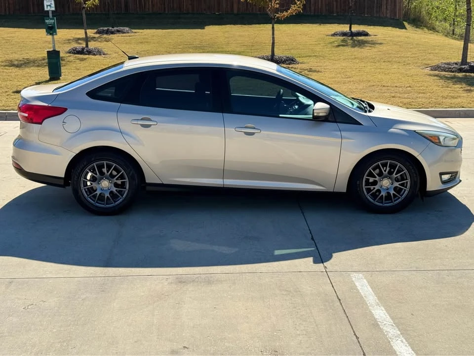 2017 Ford Focus 3rd Gen - Image 4 of 14