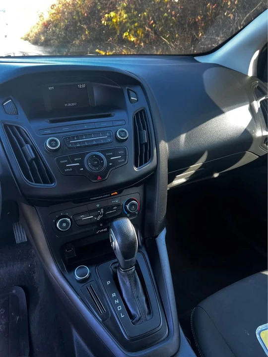 2017 Ford Focus 3rd Gen - Image 6 of 12