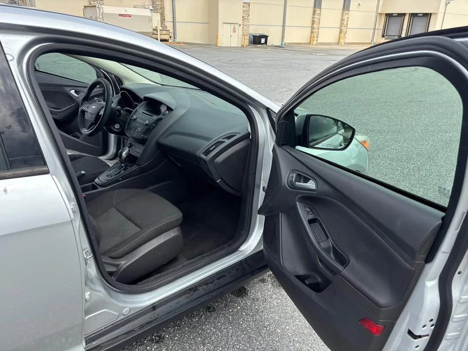 2017 Ford Focus 3rd Gen - Image 8 of 9