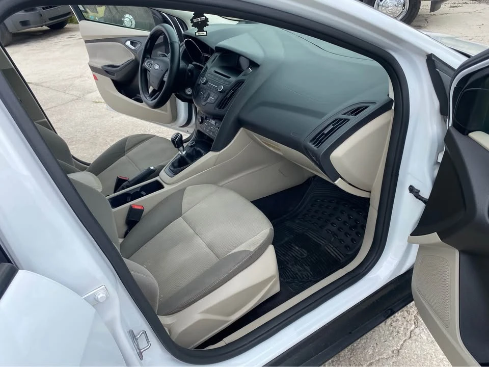 2017 Ford Focus 3rd Gen - Image 8 of 13