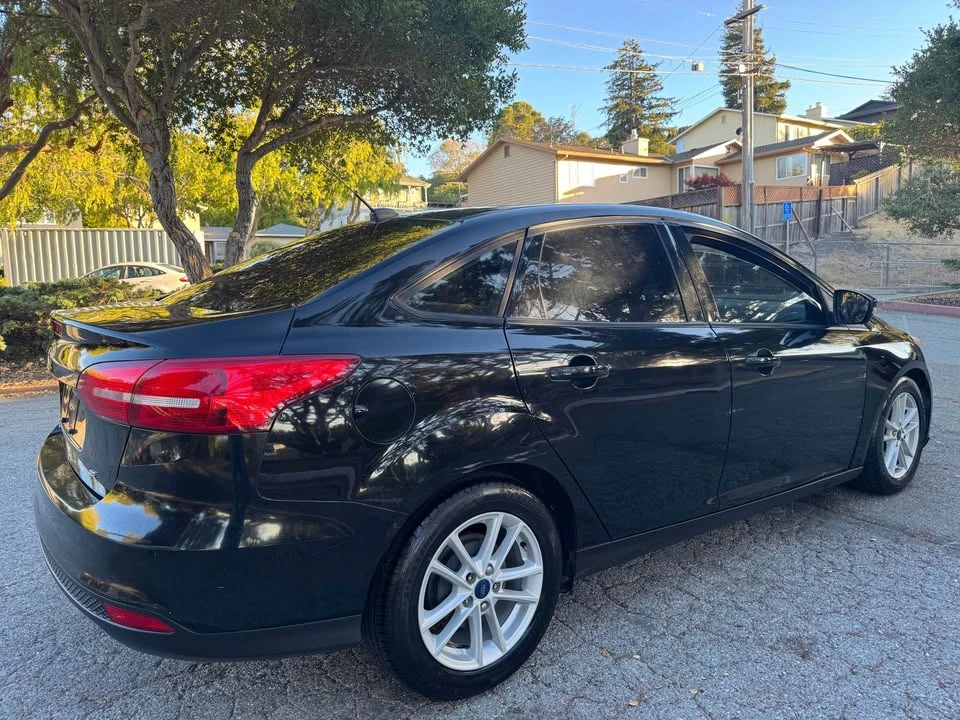 2017 Ford Focus 3rd Gen - Image 4 of 9