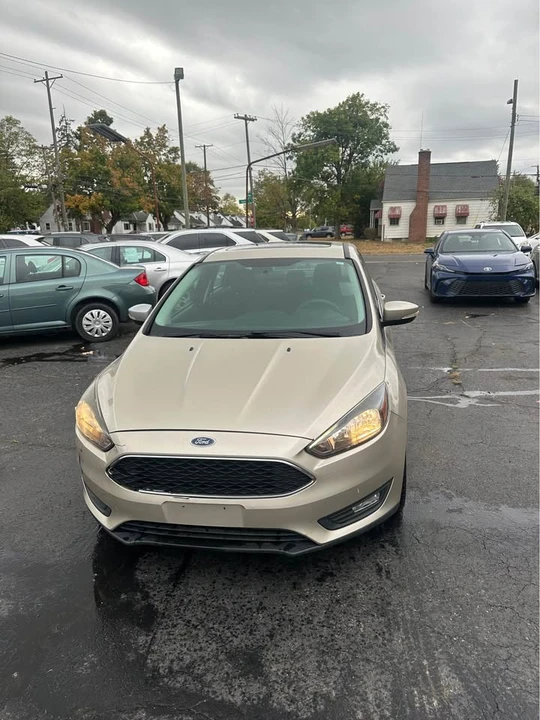 2017 Ford Focus 3rd Gen - Image 2 of 10