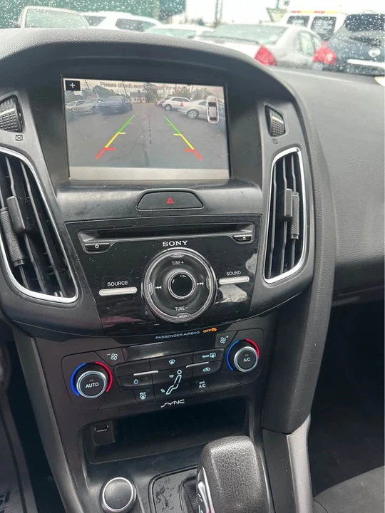2017 Ford Focus 3rd Gen - Image 9 of 10