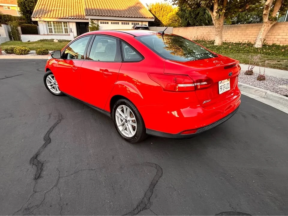 2017 Ford Focus 3rd Gen - Image 4 of 9
