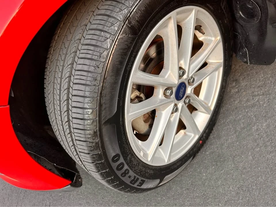 2017 Ford Focus 3rd Gen - Image 5 of 9