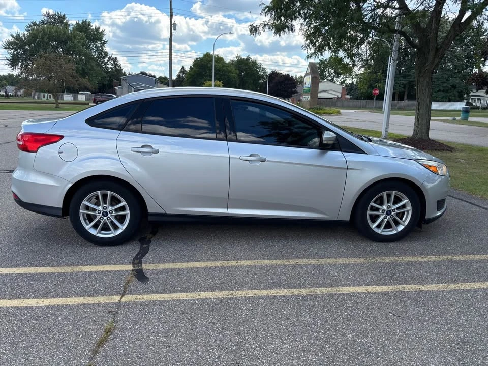 2017 Ford Focus 3rd Gen - Image 5 of 17