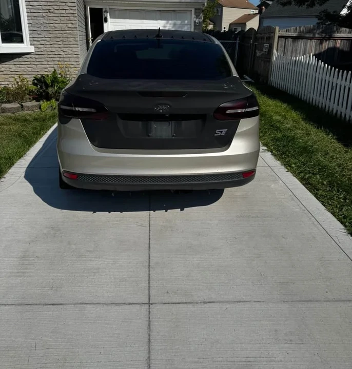 2017 Ford Focus 3rd Gen - Image 3 of 4