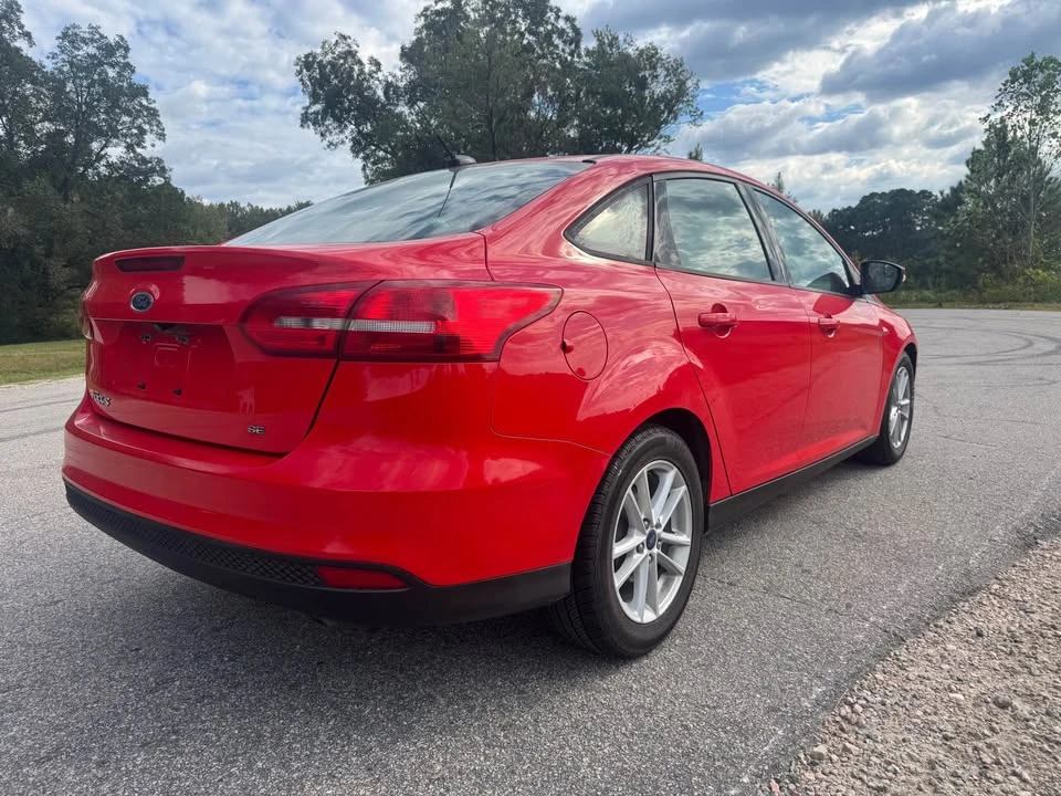 2017 Ford Focus 3rd Gen - Image 6 of 17