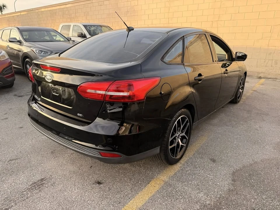 2017 Ford Focus 3rd Gen - Image 5 of 17