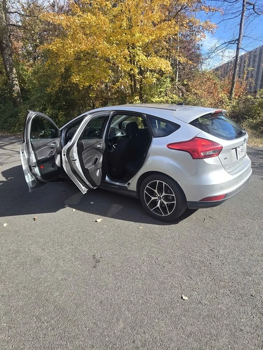 2017 Ford Focus 3rd Gen - Image 6 of 20