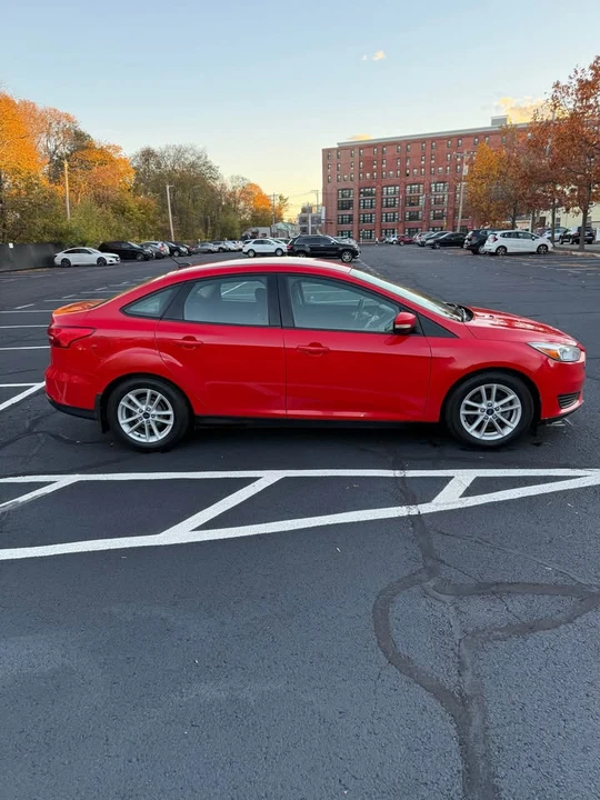 2017 Ford Focus 3rd Gen - Image 4 of 11