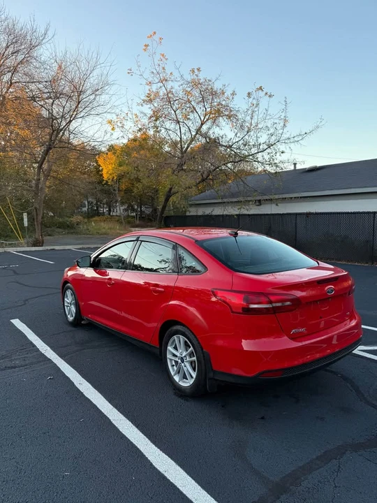 2017 Ford Focus 3rd Gen - Image 6 of 11