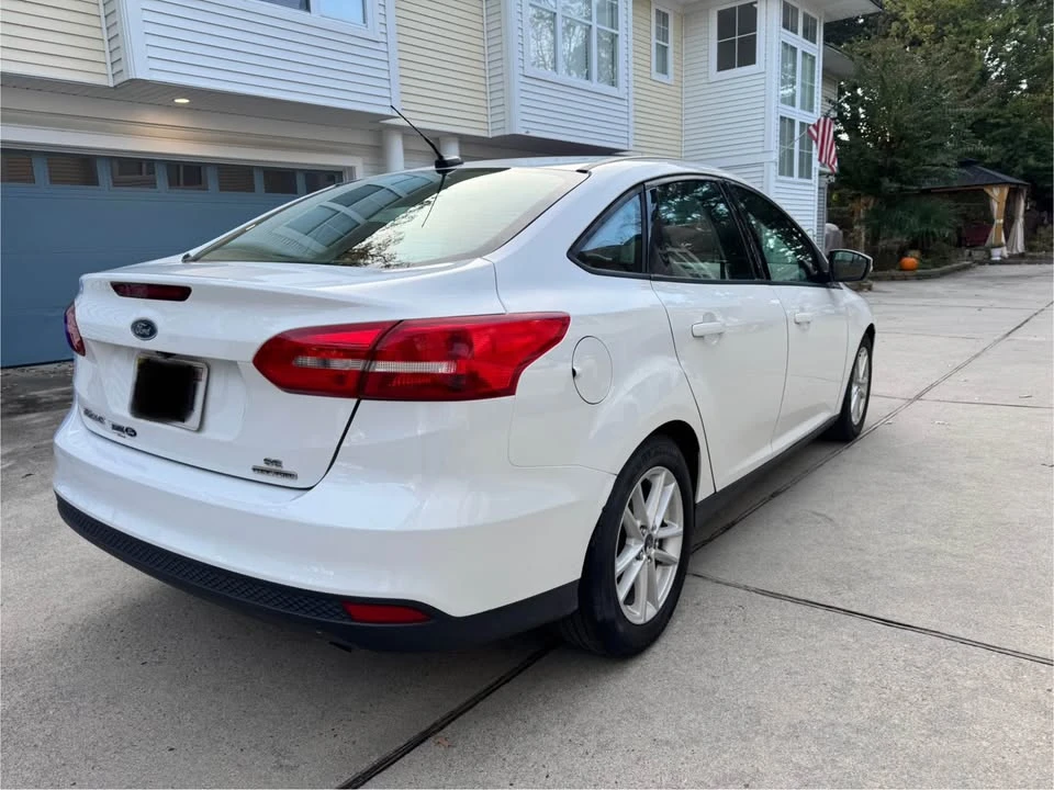 2017 Ford Focus 3rd Gen - Image 2 of 10