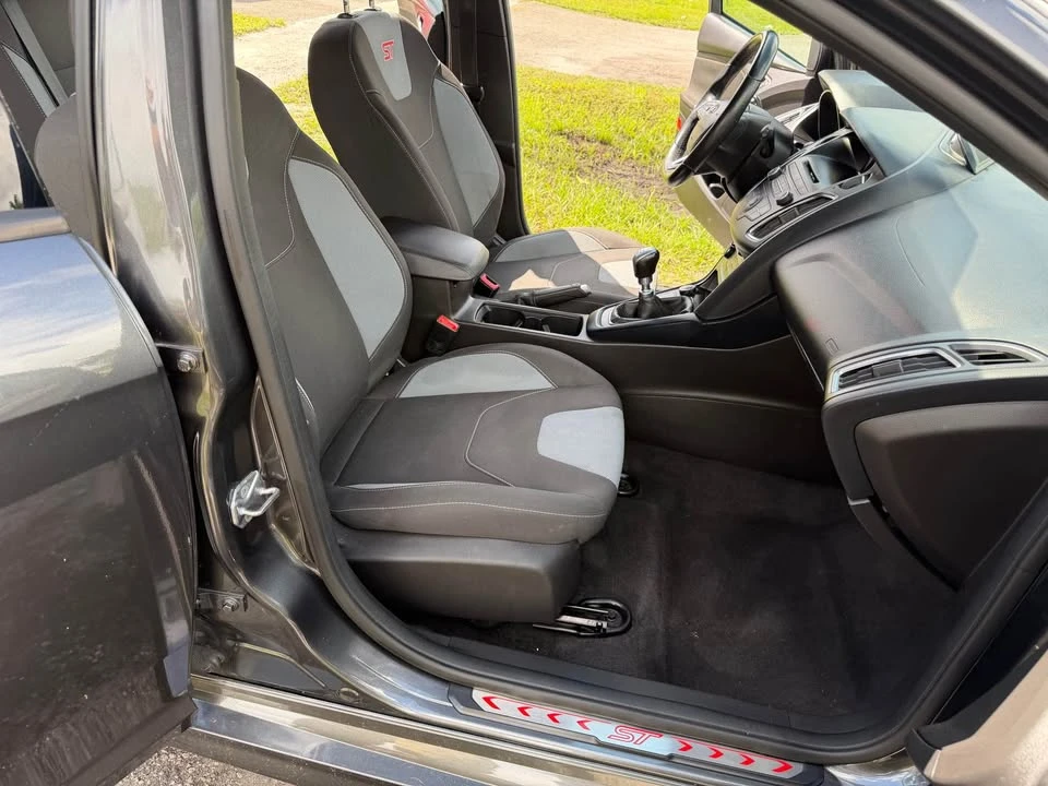 2017 Ford Focus 3rd Gen - Image 14 of 18