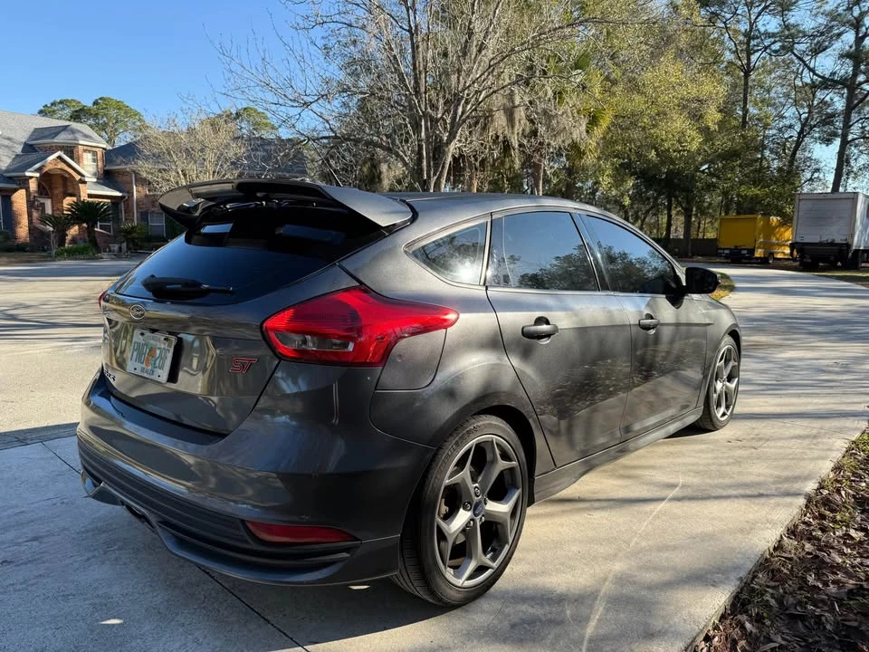2017 Ford Focus 3rd Gen - Image 3 of 12