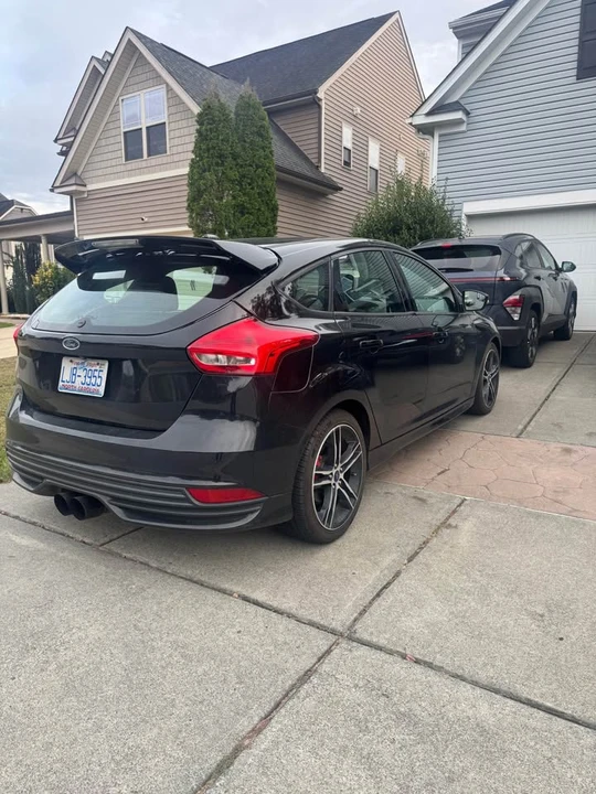 2017 Ford Focus 3rd Gen - Image 4 of 9