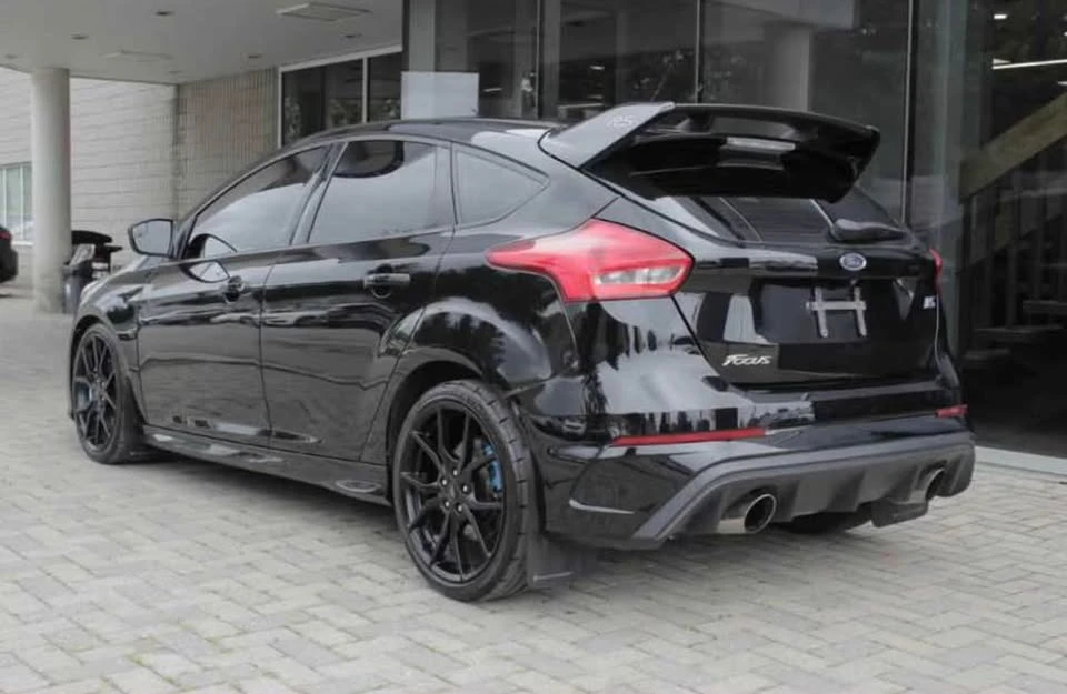 2017 Ford Focus ST 3rd Gen - Image 2 of 8