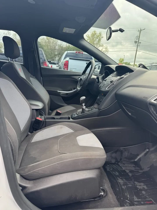2017 Ford Focus 3rd Gen - Image 7 of 12