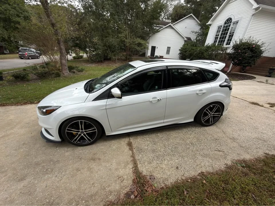 2017 Ford Focus 3rd Gen - Image 5 of 14