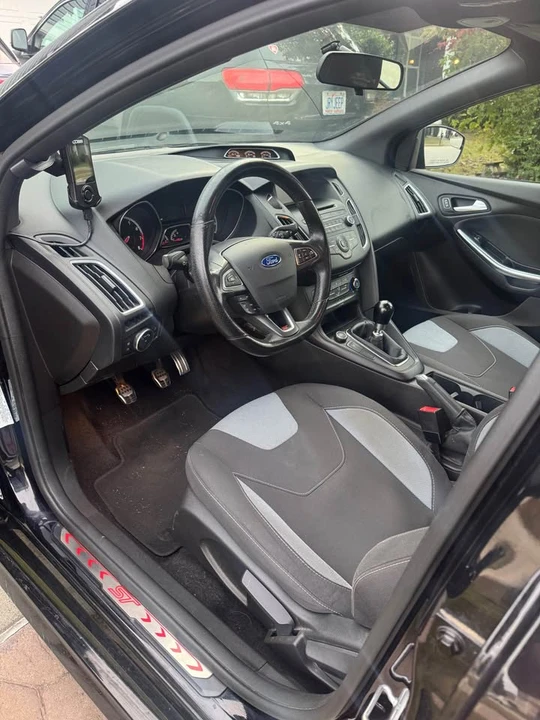 2017 Ford Focus 3rd Gen - Image 5 of 9