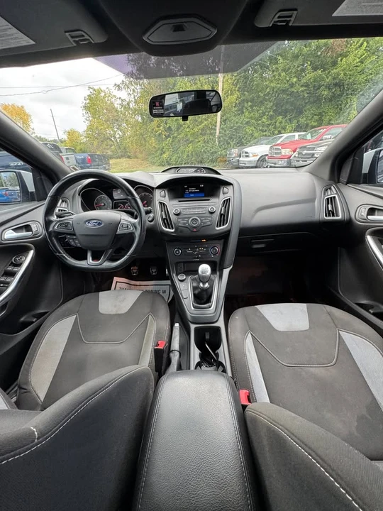 2017 Ford Focus 3rd Gen - Image 8 of 12