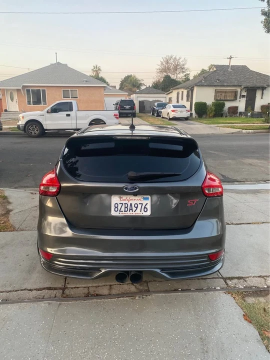 2017 Ford Focus 3rd Gen - Image 6 of 16