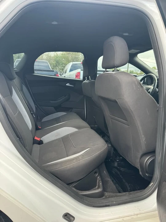2017 Ford Focus 3rd Gen - Image 9 of 12