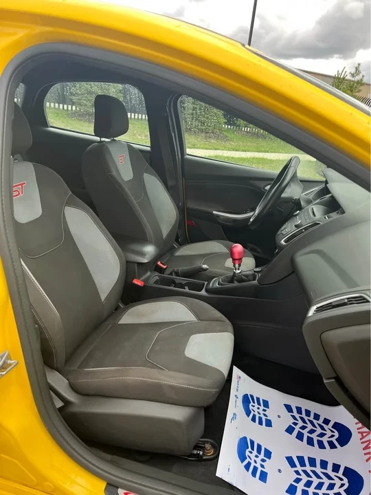 2017 Ford Focus 3rd Gen - Image 5 of 9
