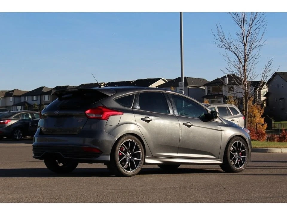 2017 Ford Focus 3rd Gen - Image 6 of 10