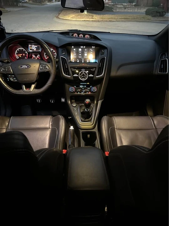 2017 Ford Focus ST 3rd Gen - Image 10 of 13