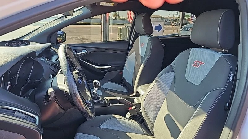 2017 Ford Focus 3rd Gen - Image 9 of 16