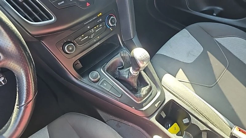 2017 Ford Focus 3rd Gen - Image 15 of 16