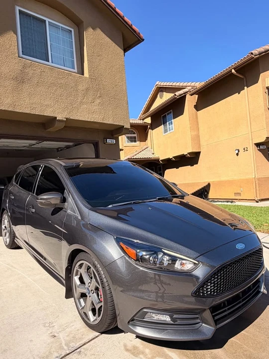 2017 Ford Focus 3rd Gen - Image 4 of 11