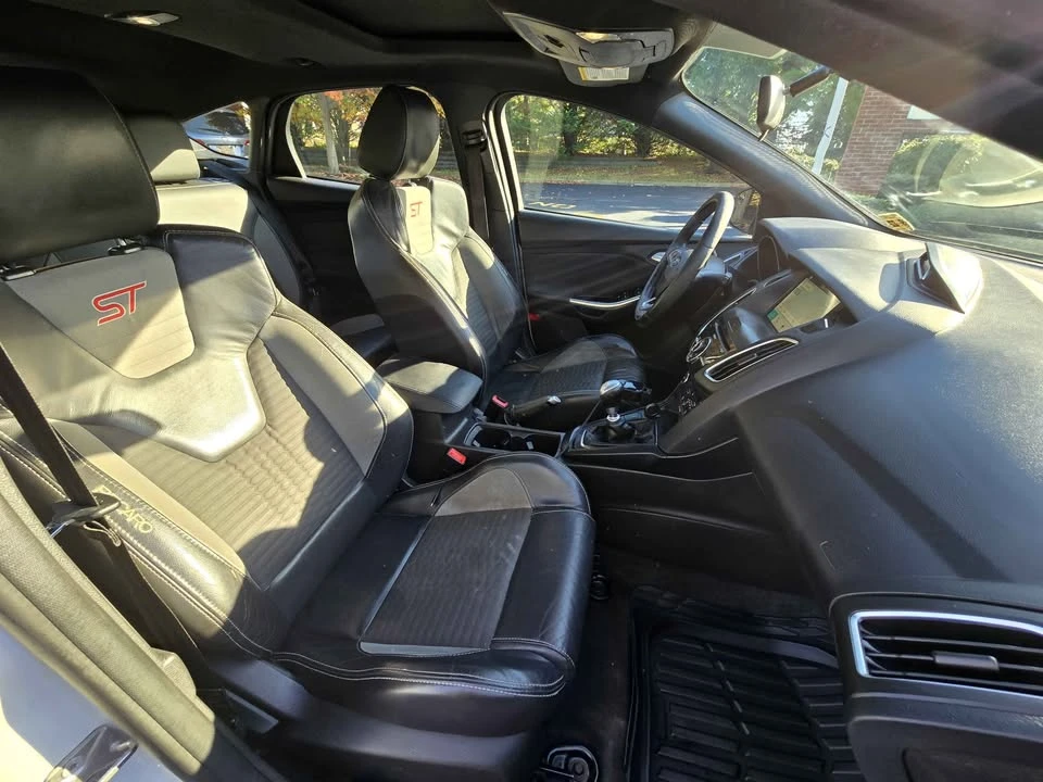 2017 Ford Focus 3rd Gen - Image 16 of 19