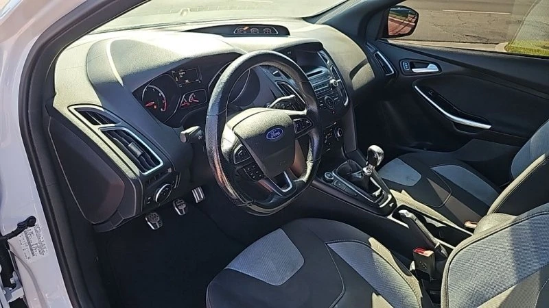 2017 Ford Focus 3rd Gen - Image 7 of 16